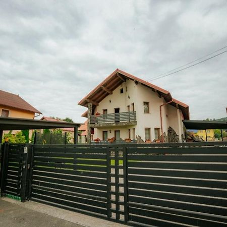 Casa Daviden Hotel Moisei Luaran gambar