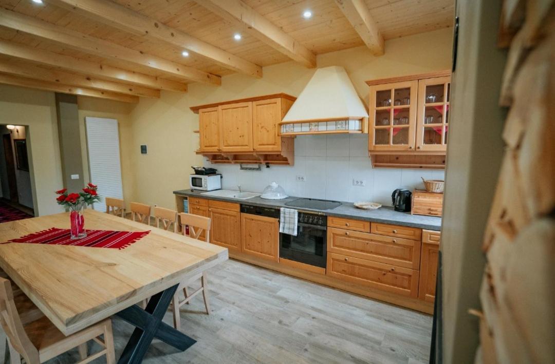 Casa Daviden Hotel Moisei Luaran gambar